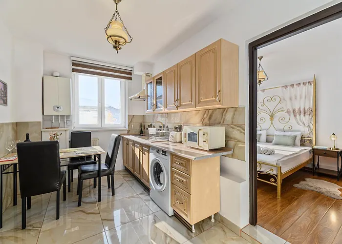 Vintage By Black Church Apartman